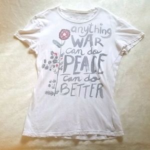 Short-sleeved T-shirt